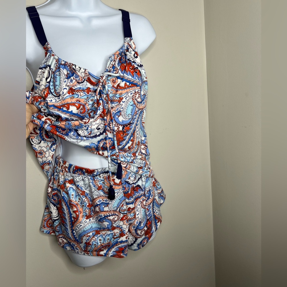Linea Donatella sleep set/lounge wear. Tassle detail. Tank and short set. - Picture 4 of 8